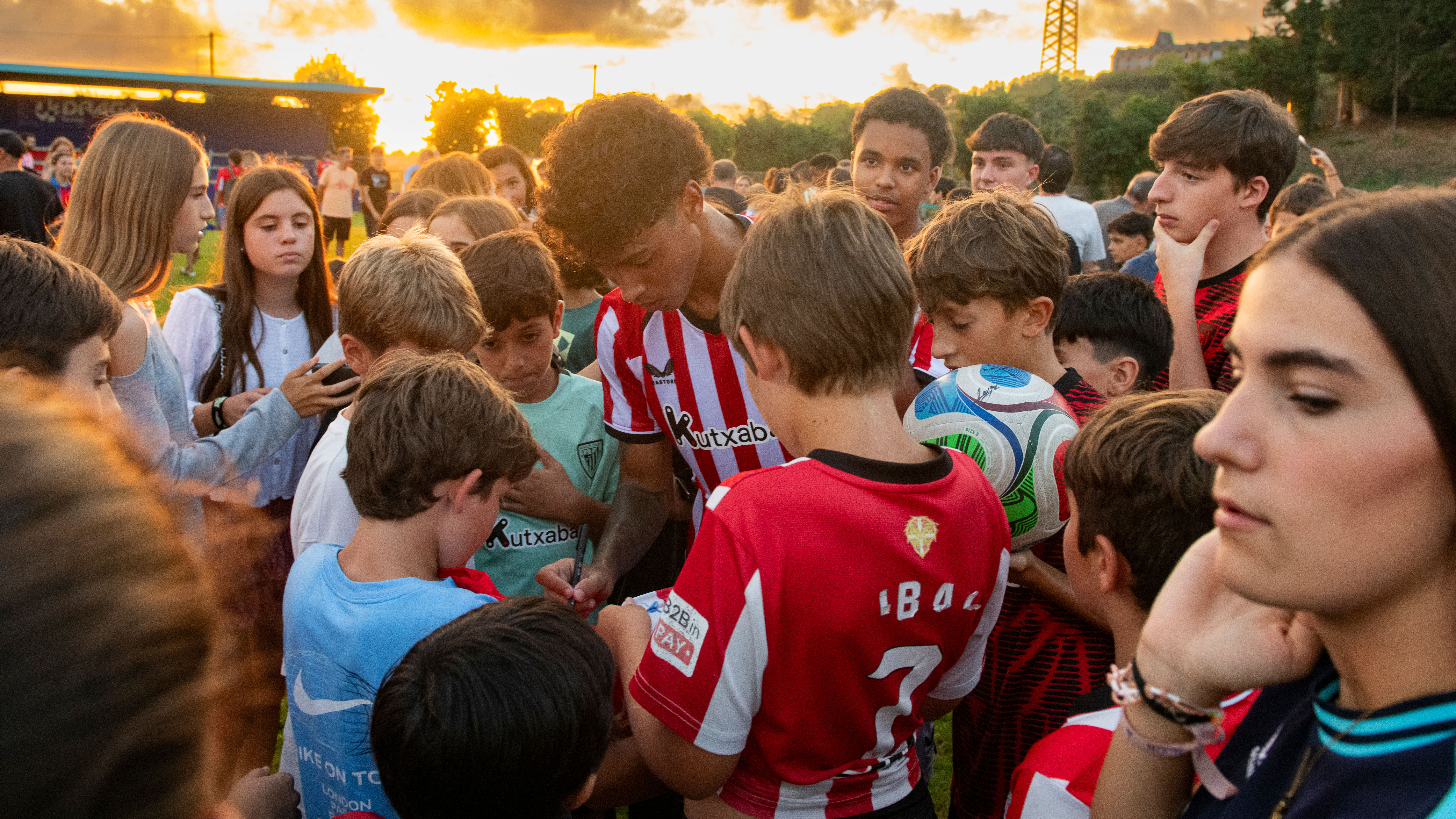 Desde dentro, en Leioa I Las mejores imágenes del segundo partido de pretemporada