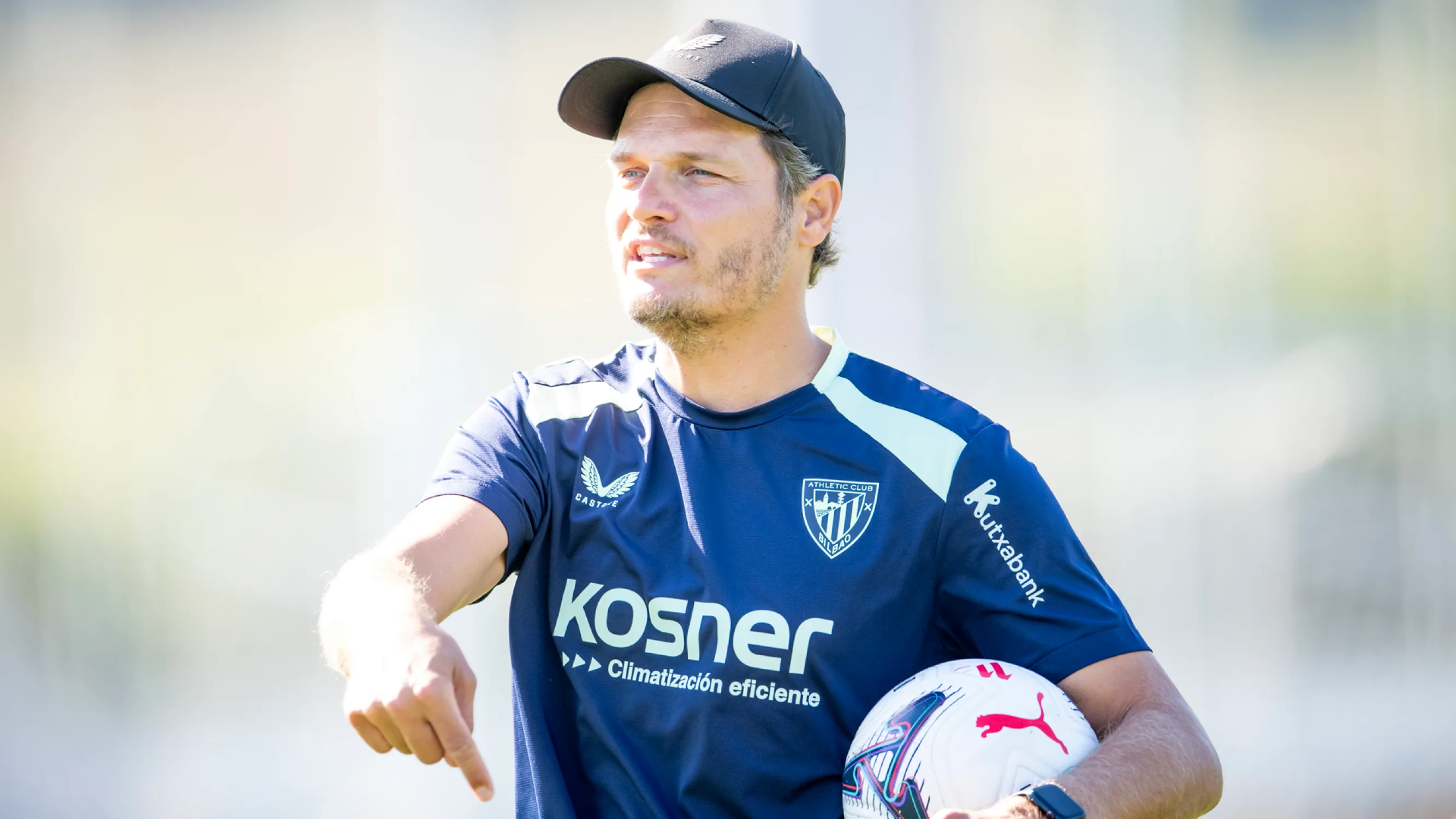 Edin Terzić | pre Athletic Club-Deportivo Alavés | J7 LaLiga EA Sports 