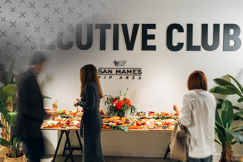 Executive Club