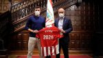 Vivian renueva su contrato hasta 2026