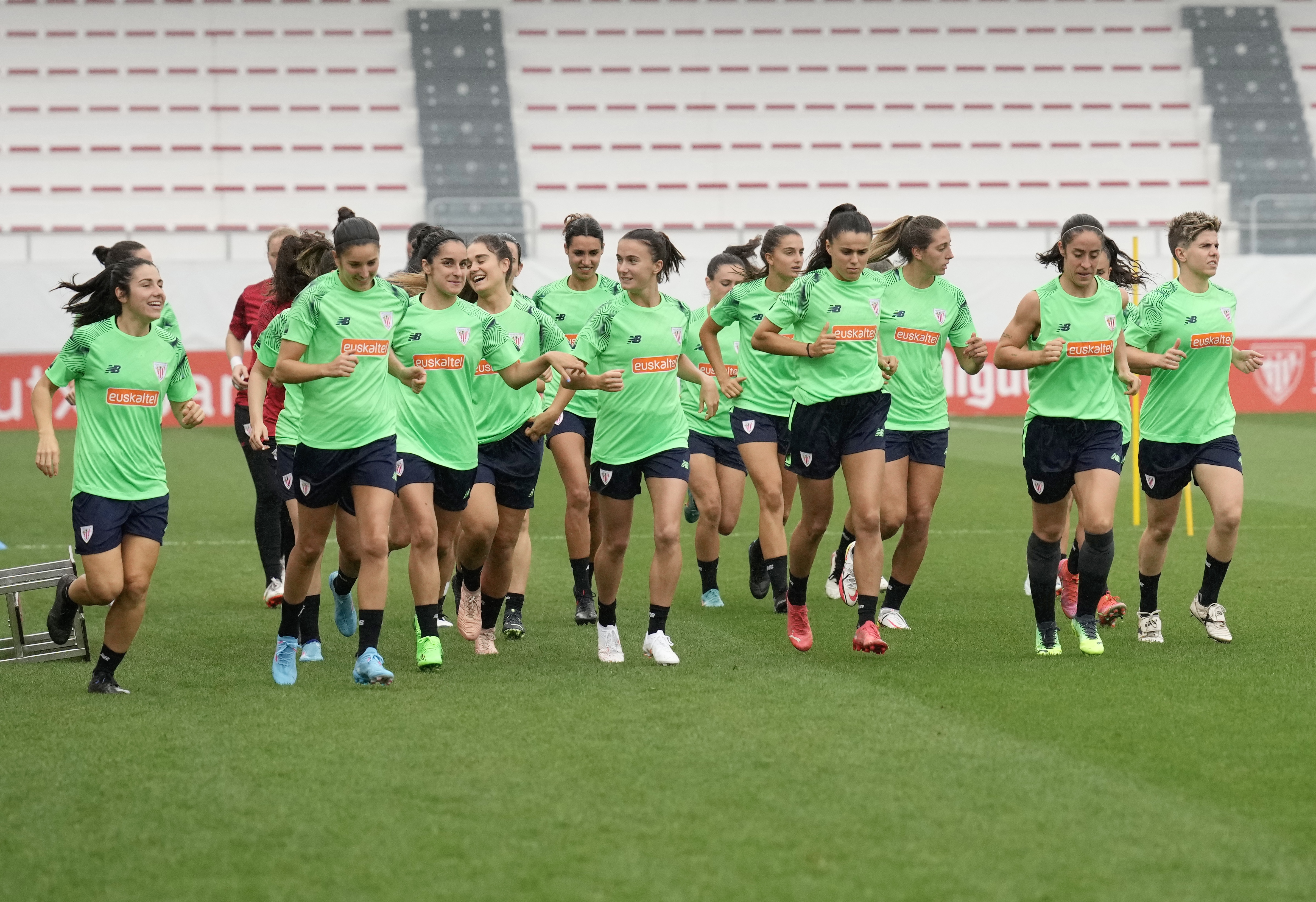 Athletic Club Women first training session 2022/23