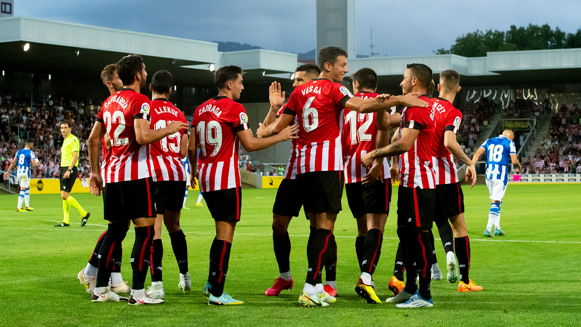 ATHLETIC CLUB DE BILBAO 2019-2023 HOME & AWAY NAME SET PLAYER