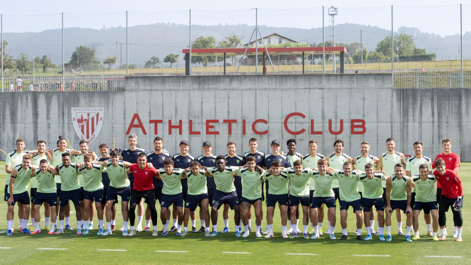 Primer entrenamiento a las órdenes de Terzić